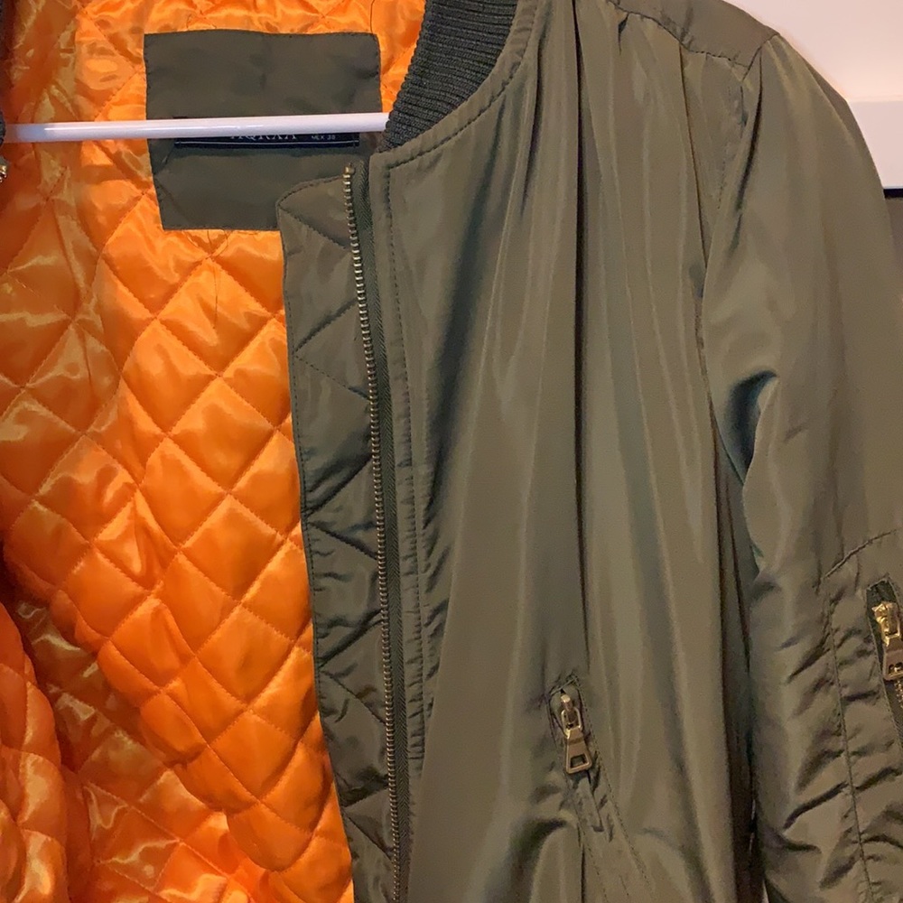 Bomber jacket - Picture 2 of 2